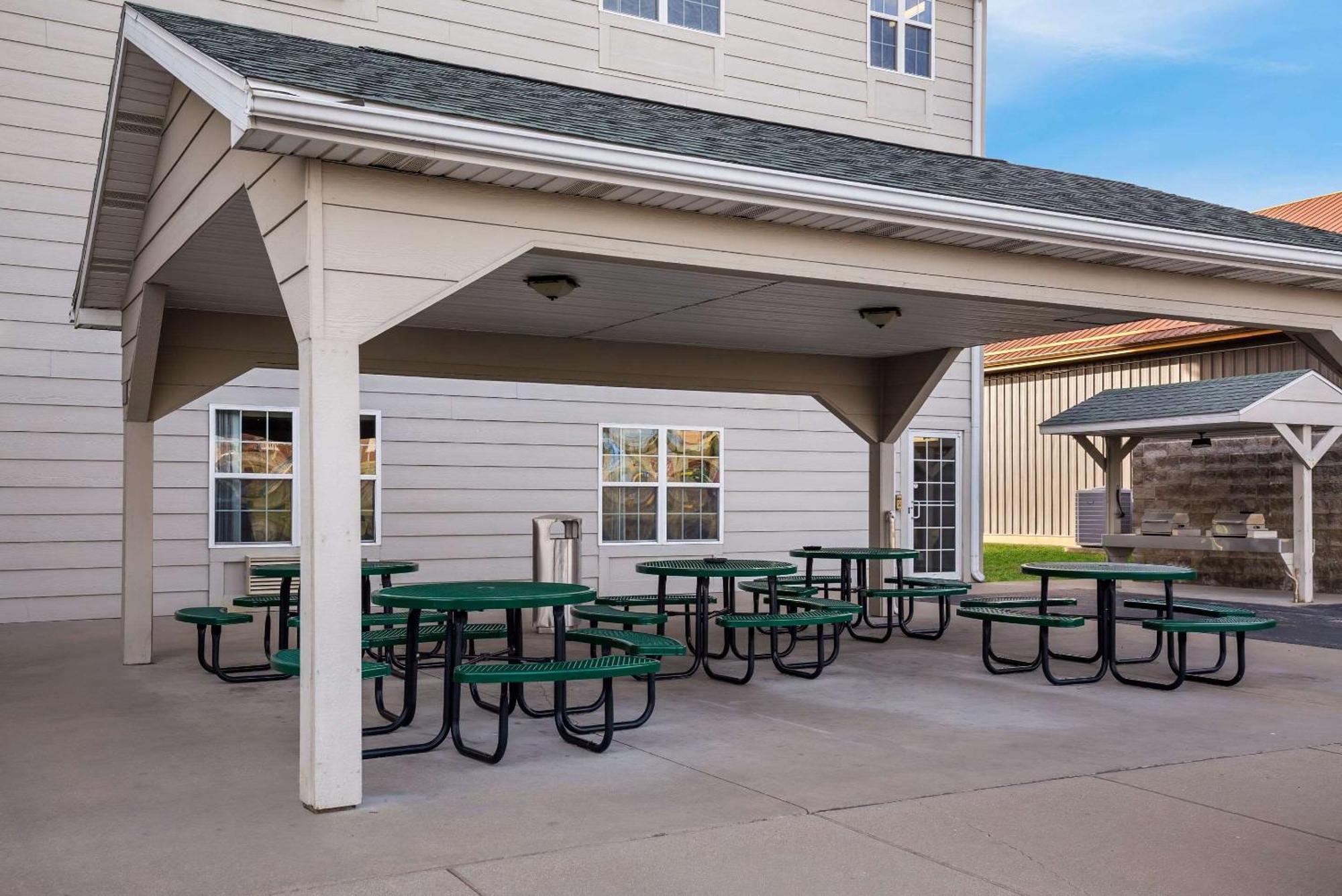 Country Inn & Suites By Radisson, Marion, Il Exterior foto